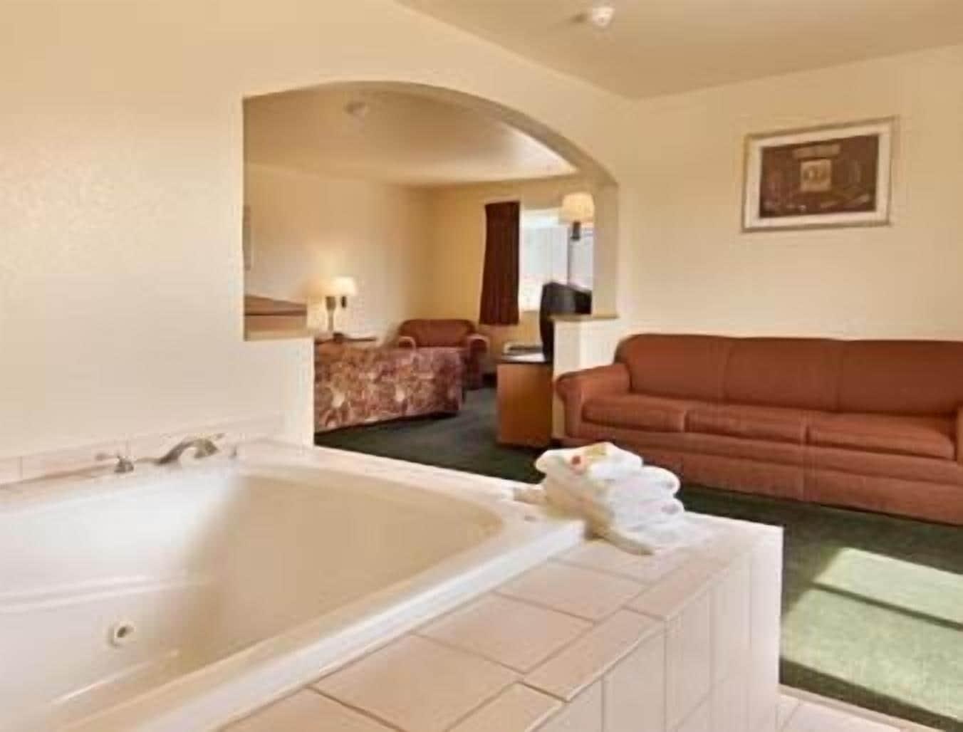 Days Inn & Suites By Wyndham Castle Rock Rum bild